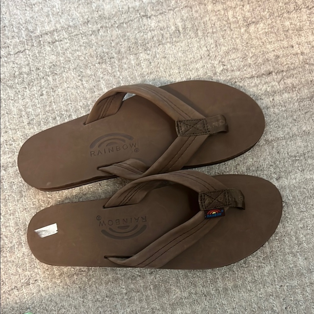 NEVER WORN Rainbow Classic Brown Sandals